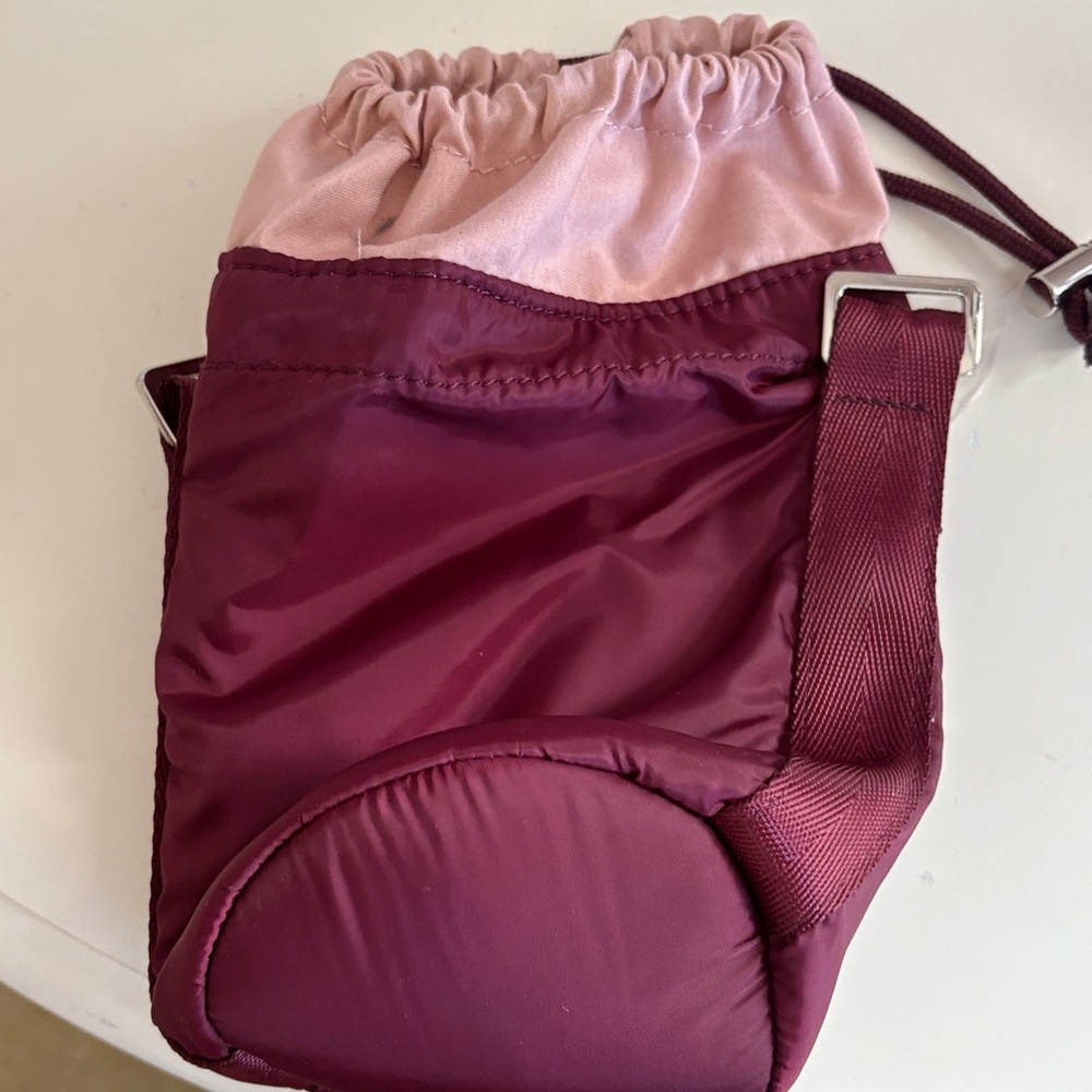Quilted Burgundy Tote Bag Isaac Mizrahi - Picture 6 of 6